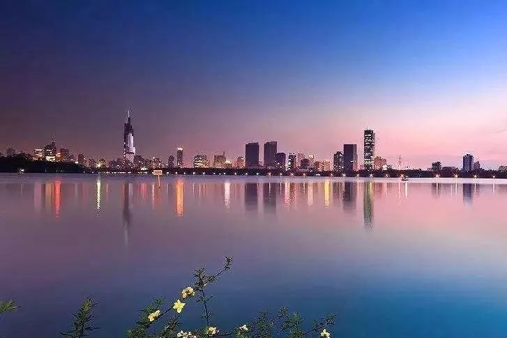 “千億閩系房企”業績大幅下滑30%，高價拿地“地王后遺癥”顯現