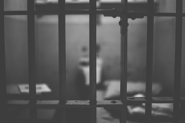如何追究虛構債務的拒執罪